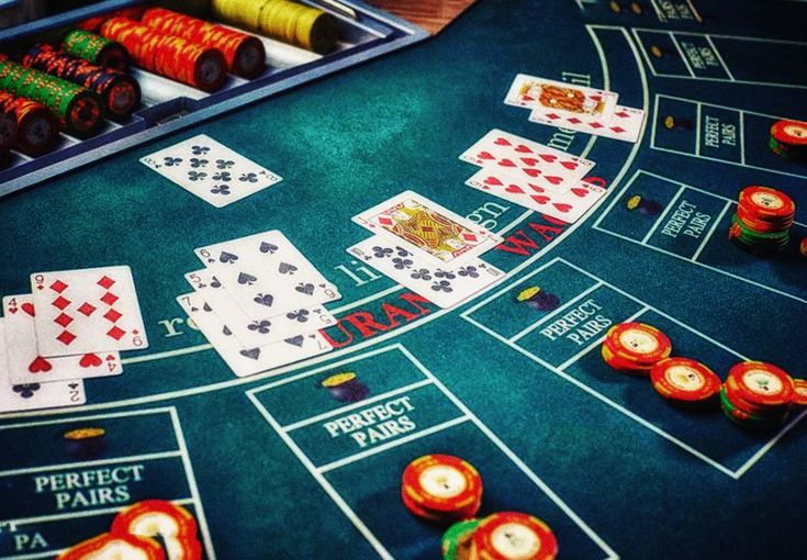 Bicycle Cards آن لائن کیسینو میں اصل گیمز